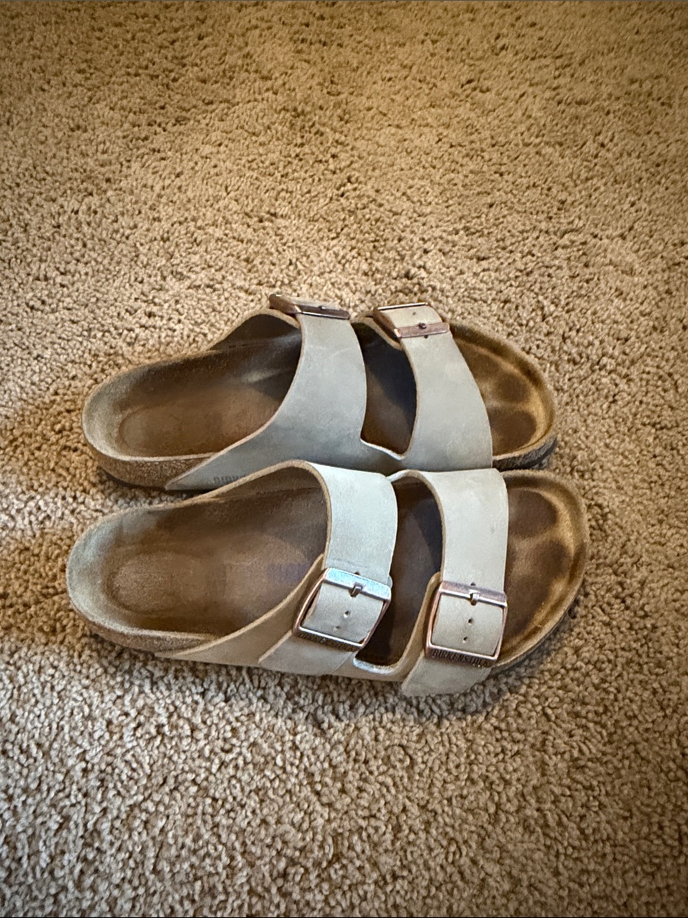 Birkenstock Arizona Sandals Tabacco Taupe with bronze Buckles-38 Normal width
